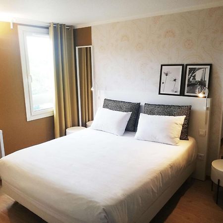 Brit Hotel Marseille Aeroport Mirabeau Eksteriør bilde