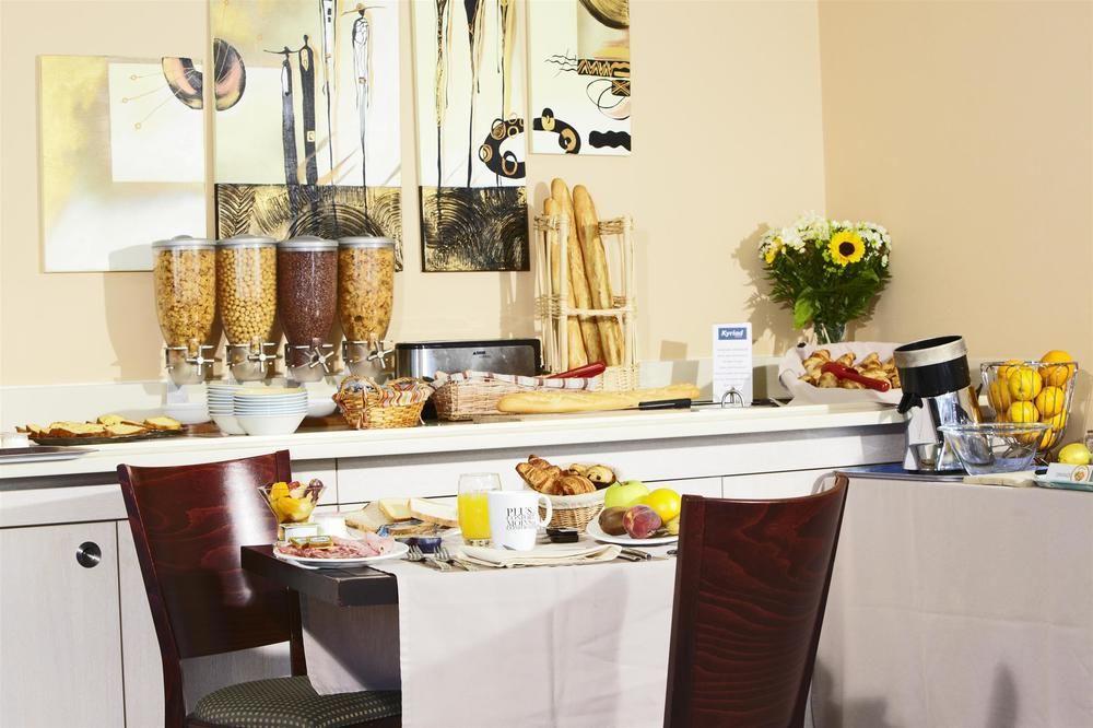 Brit Hotel Marseille Aeroport Mirabeau Eksteriør bilde